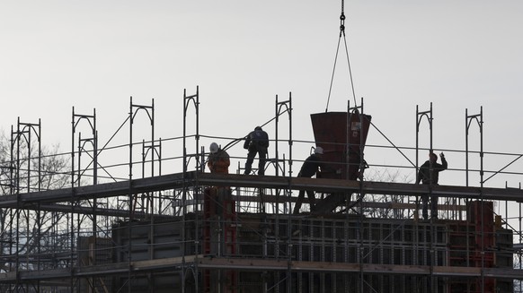 ZUM THEMA BAUTAETIGKEIT IM KANTON ZUERICH STELLEN WIR IHNEN HEUTE, DONNERSTAG, 15. FEBRUAR 2018, FOLGENDES BILDMATERIAL ZUR VERFUEGUNG --- The construction site of the foundation &quot;Stiftung Gemein ...