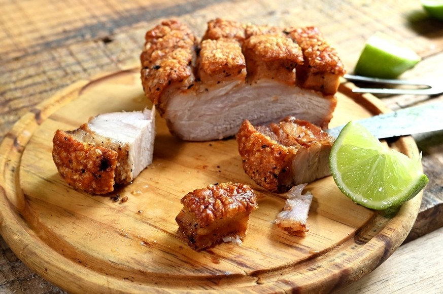 Pork Belly - Schweinebauch. Oven roasted pork belly with crackling.