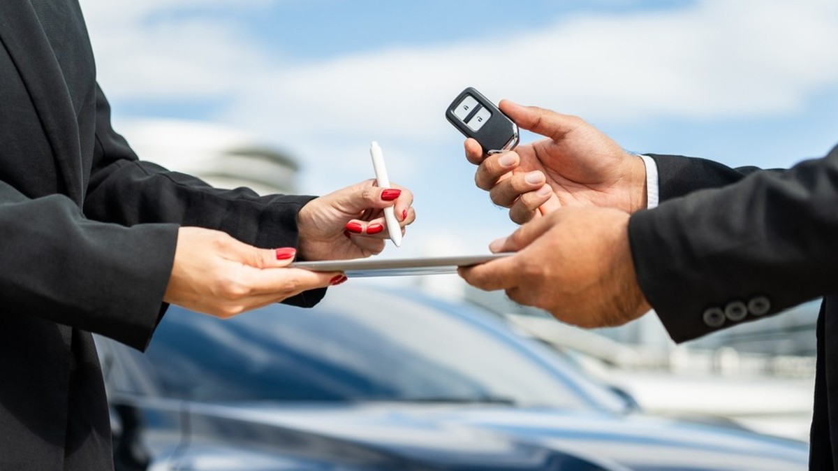 Jura: cas de recrutement pour signer des contrats de leasing