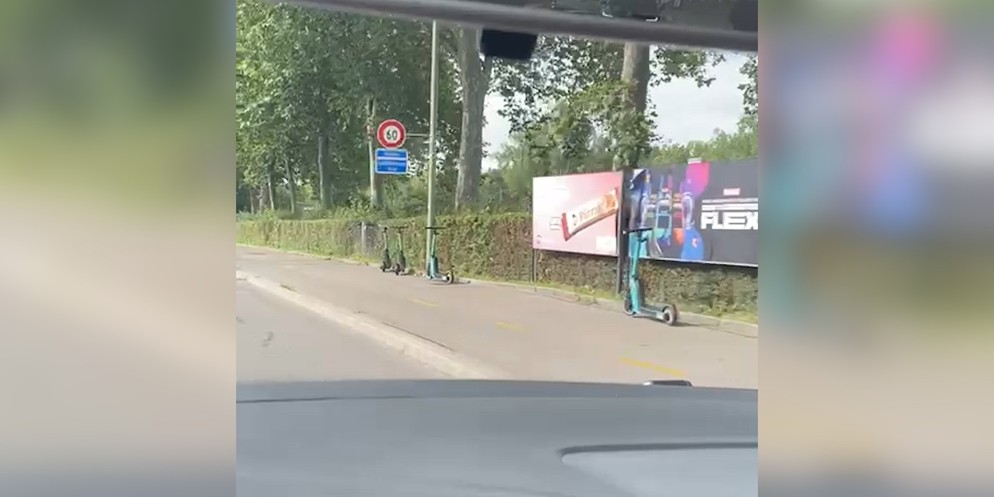 Auf der Strecke zwischen dem Einkaufszentrum Rosenberg in Winterthur und Ohringen gibt es eigentlich nicht viel zu sehen. Und trotzdem sieht die ZüriReporterin Sonja* hier oft jede Menge E-Scooter auf ...