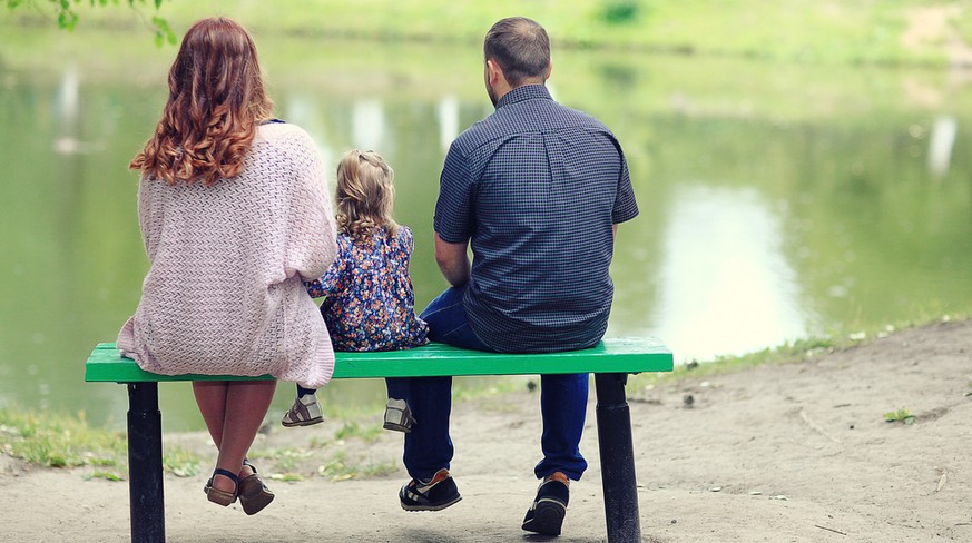 In der Schweiz werden nur noch sehr wenig Kinder zur Adoption freigegeben.