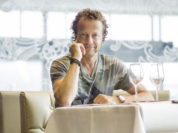 Rolf Hiltl poses at his restaurant in Zurich on July 25, 2014. (KEYSTONE/Christian Beutler) Rolf Hiltl poses at his restaurant in Zuerich, Switzerland, July 25, 2014. (KEYSTONE/Christian Beutle ...