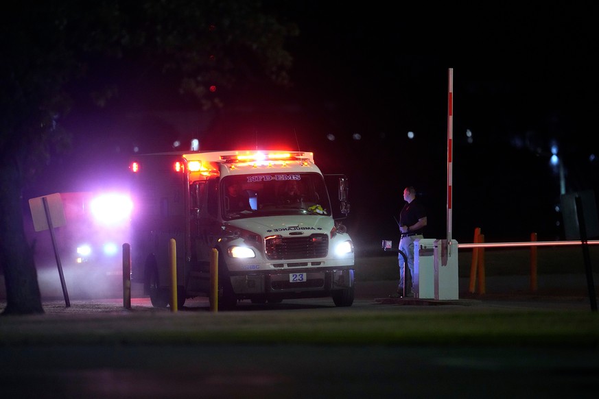 Emergency vehicles arrive at Riverbend Maximum Security Institution after the execution of Christa Pike was halted Wednesday, Sept. 30, 2026, in Nashville, Tenn. (AP Photo/George Walker IV)
Tennessee  ...