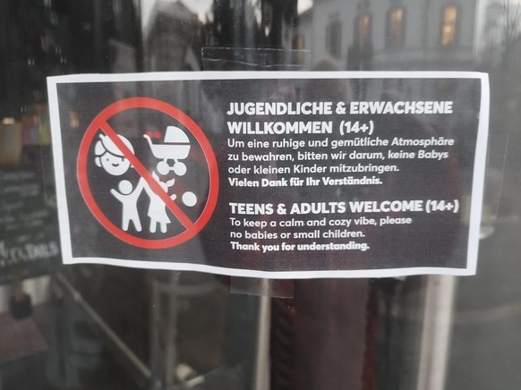 Die «90 Grad Café Bar» in Aarau möchte keine kleinen Kinder bewirten.