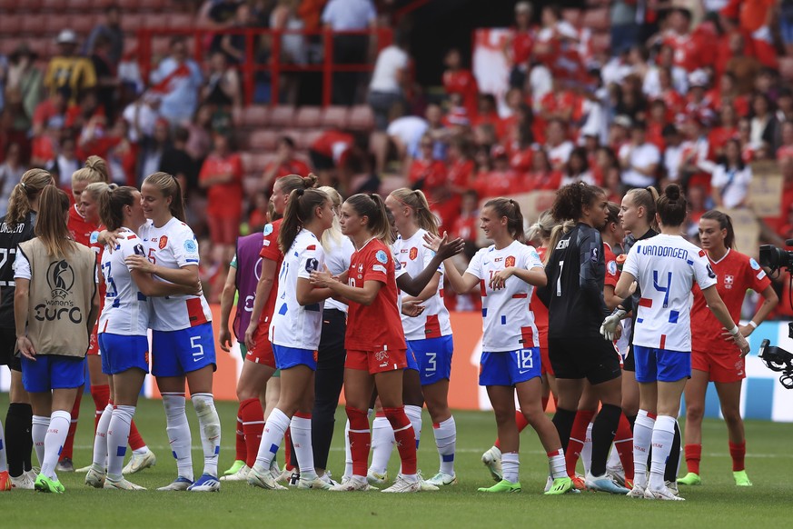 Netherlands&#039; players celebrate after winning the Women Euro 2022 soccer match between Switzerland and Netherlands at Bramall Lane Stadium in Sheffield, England, Sunday, July 17, 2022. The Netherl ...