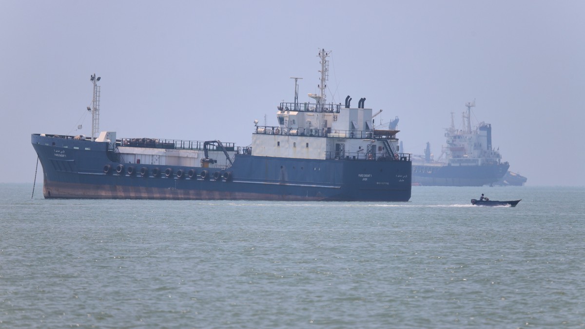 A small motorboat passes anchored vessels in the Strait of Hormuz off Bandar Abbas, Iran, Wednesday, June 17, 2026.(Amirhosein Khorgooi/ISNA via AP)
Iran War Strait of Hormuz