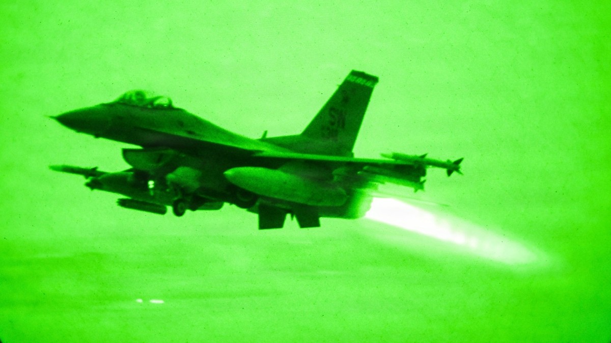 Un jet de combat américain en action.