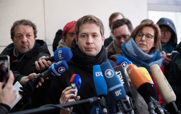 epa06578467 Leader of the youth organization JUSOS of the Social Democratic Party of Germany (SPD) Kevin Kuehnert speaks to the media after the presentation of the result of the members voting on the  ...