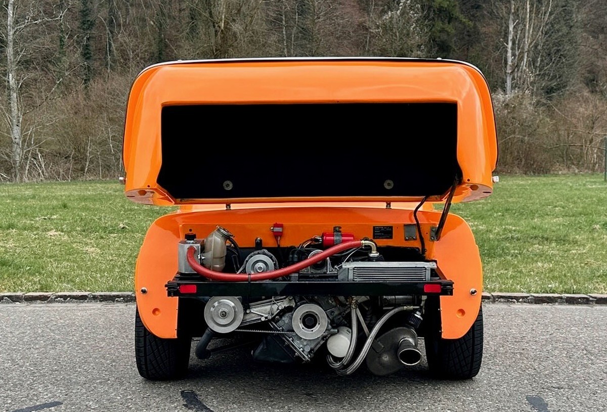 1973 Ginetta G15 
https://www.zwischengas.com/de/inserat/Ginetta-G15-1973/be09fd62-2549-427b-929d-181f59842cd3.html
