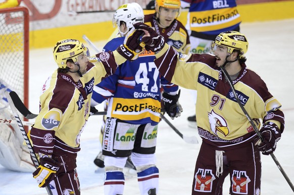 Servette jubelt zuhause auch in den Auswärts-Leibchen.