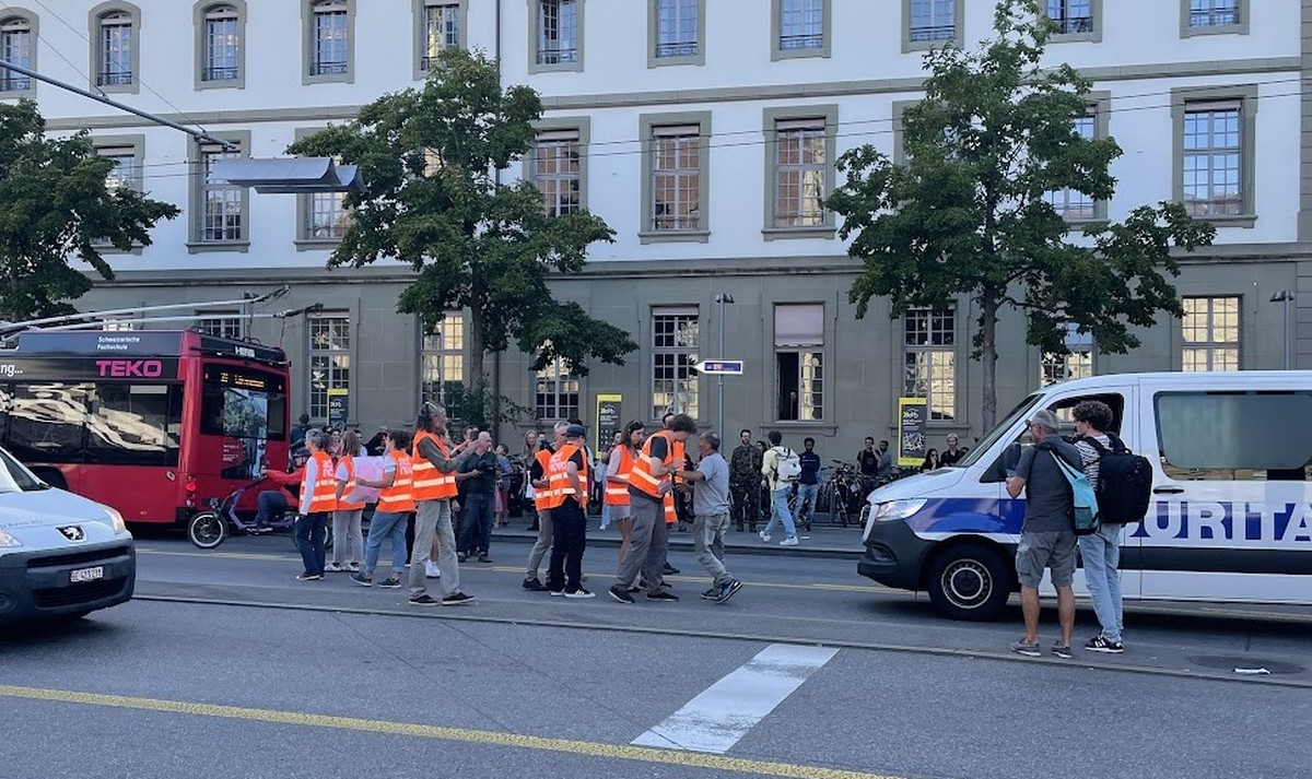 Renovate-Protestaktion in Bern