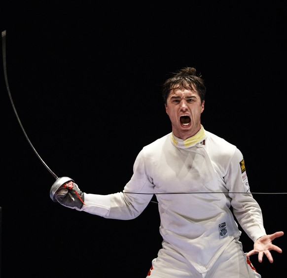 Max Heinzer from Switzerland reacts during the men's individual epee 1/32th final at the European Fencing Championships in Montreux, Switzerland, Sunday, June 7, 2015. (KEYSTONE/Valentin Flauraud)