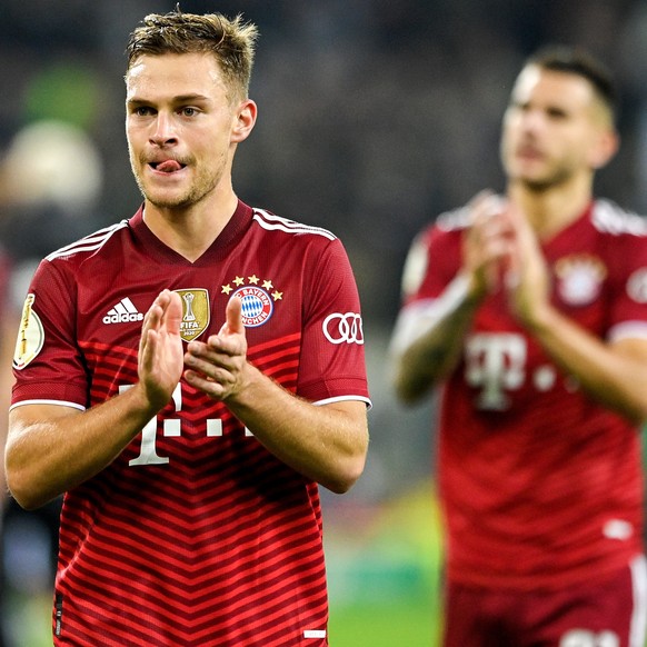 epa09549854 Bayern&#039;s Joshua Kimmich reacts after losing the German DFB Cup second round soccer match between Borussia Moenchengladbach and FC Bayern Muenchen at Borussia-Park in Moenchengladbach, ...