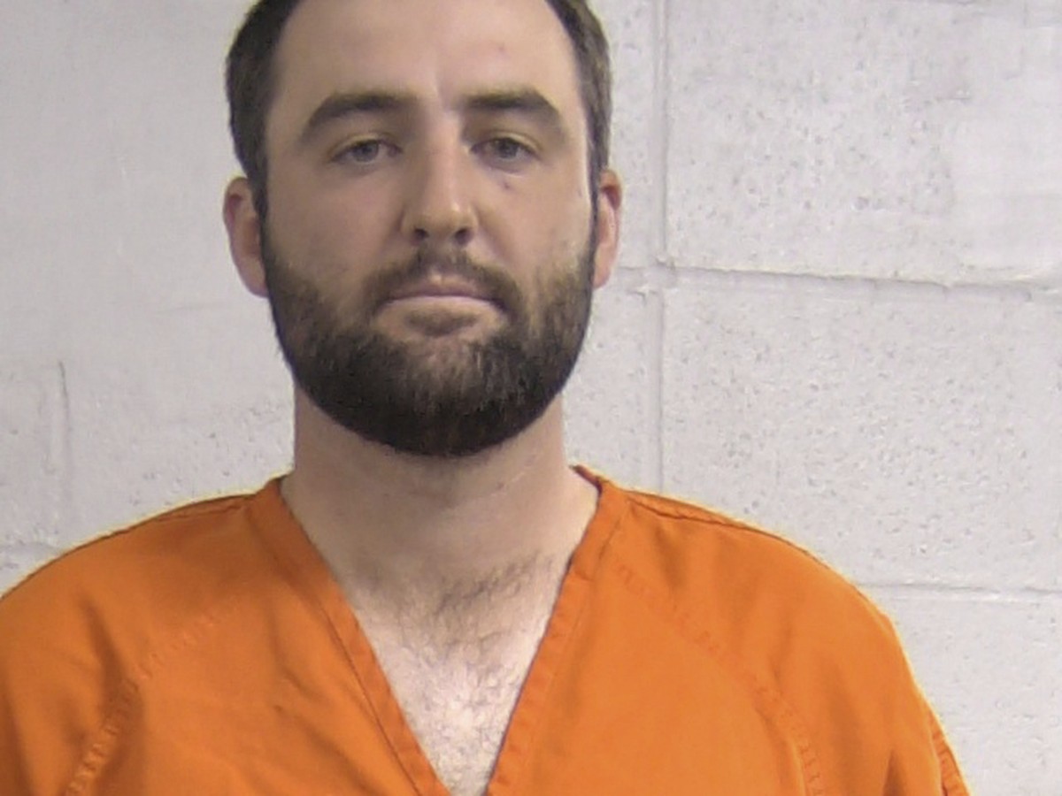 In this mug shot provided by the Louisville Metropolitan Department of Corrections Friday, May 17, 2024, Scottie Scheffler is shown. Masters champion Scottie Scheffler was detained by police Friday mo ...