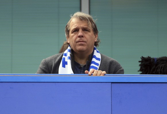 Chelsea owner Todd Boehly looks on, ahead of the Women&#039;s Champions League semi-final first leg soccer match between Chelsea and Barcelona, at Stamford Bridge, London, Saturday April 22, 2023. (Br ...