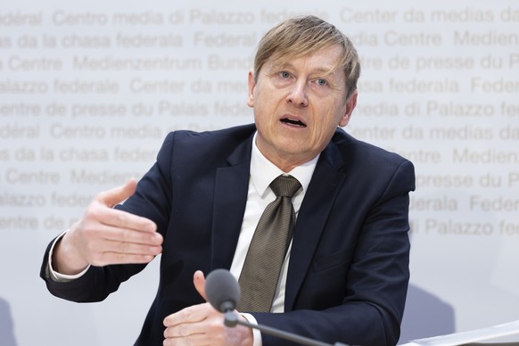 Stefan Meierhans, der Schweizer Preisueberwacher, spricht waehrend der Jahresmedienkonferenz, am Montag, 27. Februar 2023 in Bern. (KEYSTONE/Peter Klaunzer)