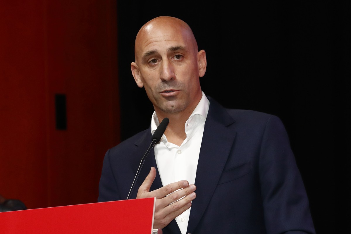 The president of the Spanish soccer federation Luis Rubiales speaks during an emergency general assembly meeting in Las Rozas, Friday Aug. 25, 2023. Rubiales has refused to resign despite an uproar fo ...