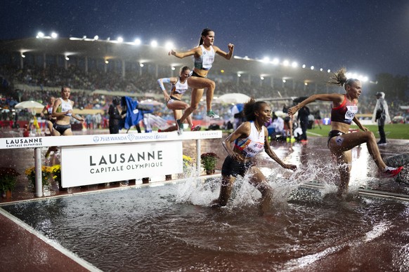 KEYPIX - Elise Thorner of Great Britain, right, and Sembo Almayew of Ethiopia during the 3000m Steeplechase Women competition at the 50th edition of the World Athletics Diamond League Athletissima ath ...