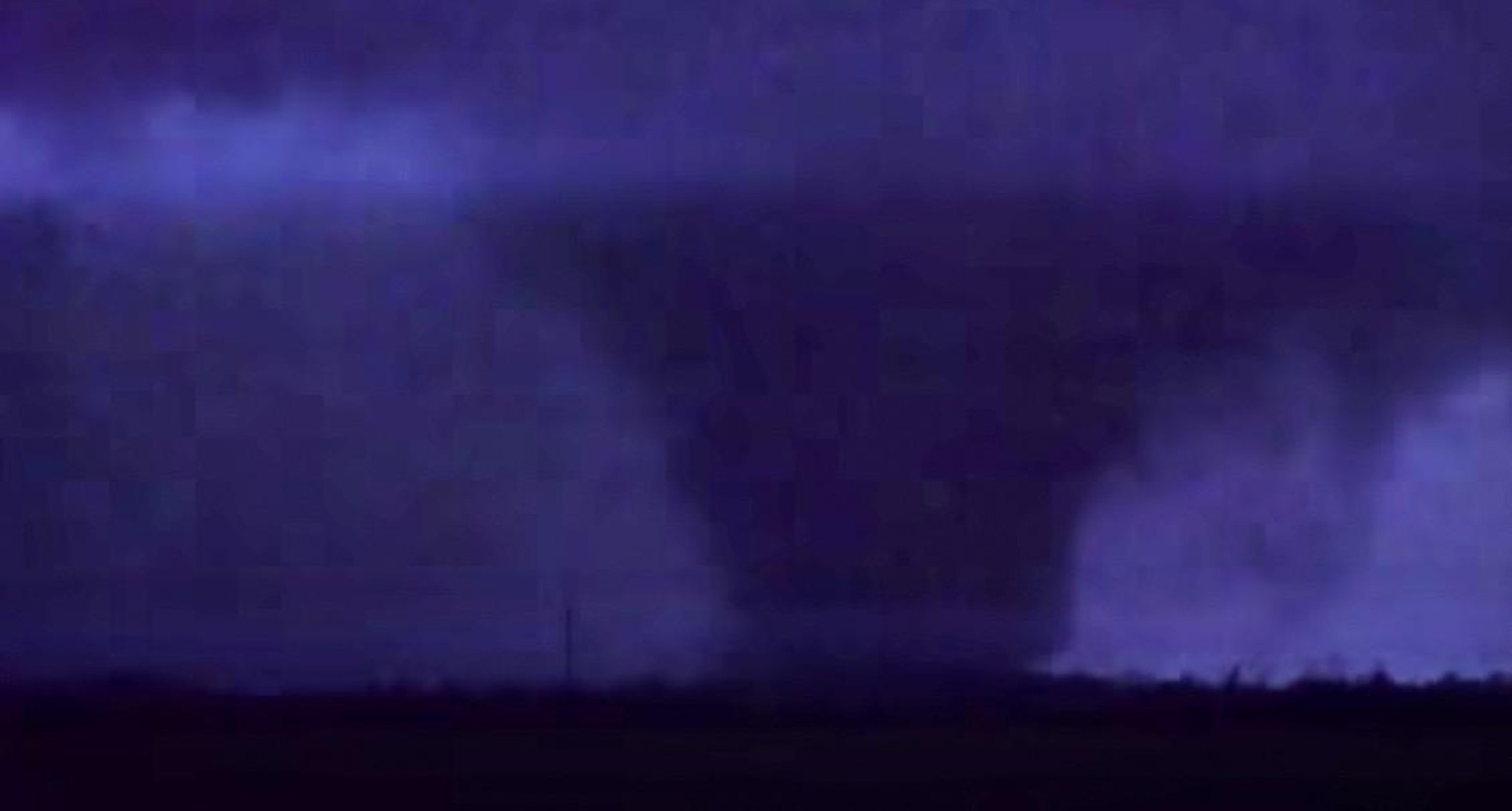 Wie eine schwarze Wand bewegte sich der tödliche Tornado durch Kentucky. Und verwüstete ganze Ortschaften.