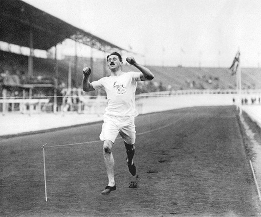 25.07.1908: Wyndham Halswelle wird Olympiasieger über 400 Meter – weil er im Final der einzige Läufer ist