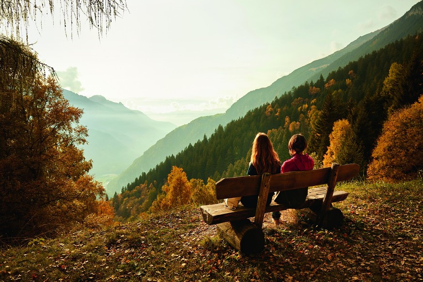 Rauszeit Schönste Aussichtsbänkli der Schweiz Aussichtssitzbank Sitzbank Bergell