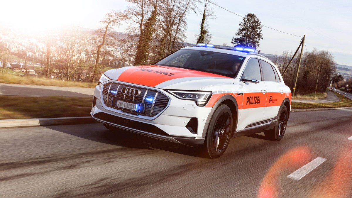 69-j-hrige-Frau-t-tet-ihren-Ehemann-in-Mettmenstetten-ZH