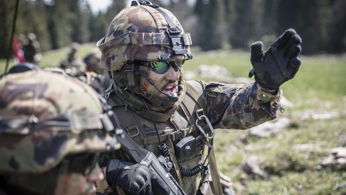 Exercice Lux23 de l'armée Suisse, au 1er au 8 mai 2023. Région Genève, Vaud, Neuchâtel.