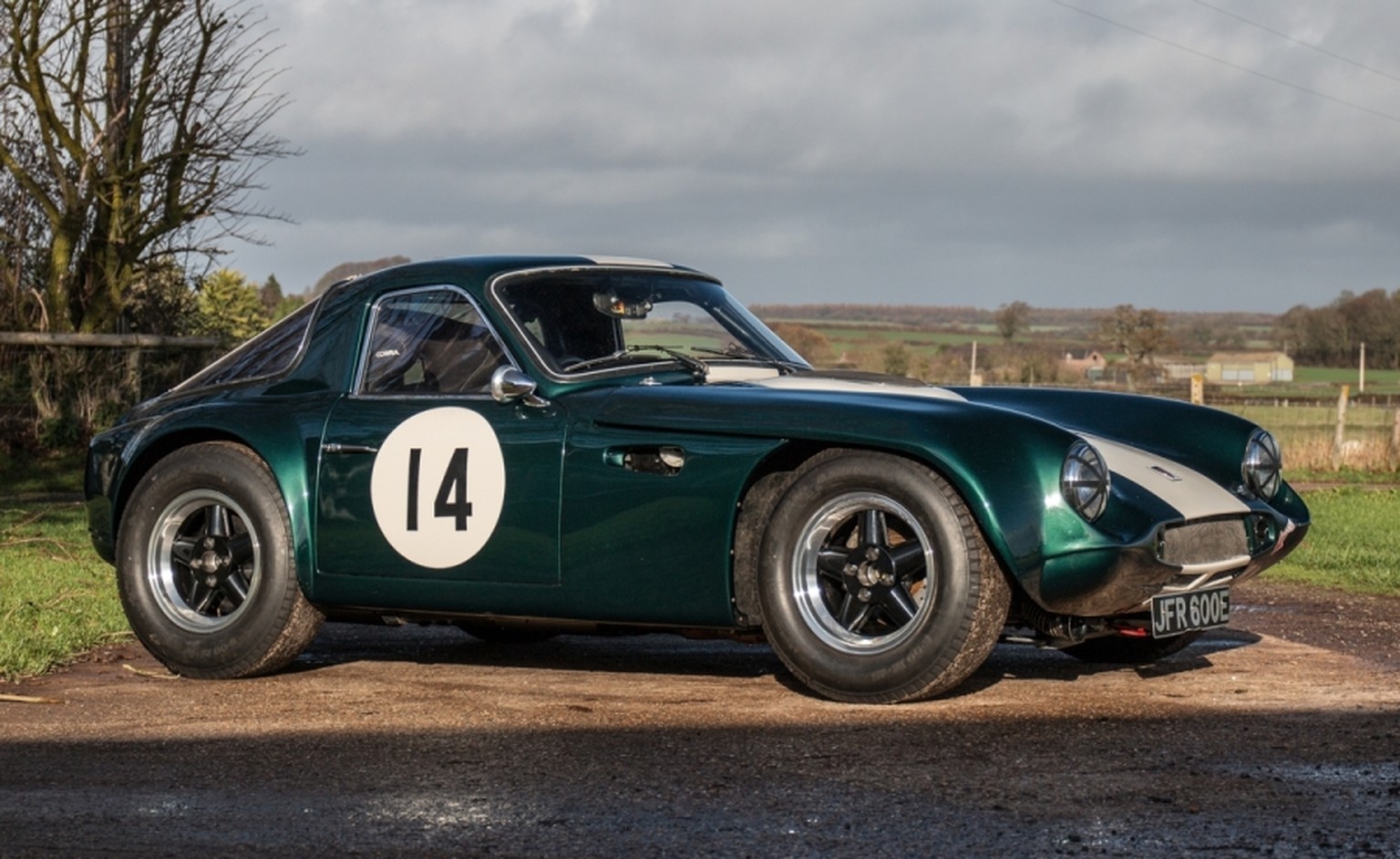 TVR Griffith 200 400 auto retro sportwagen v8 https://www.silverstoneauctions.com/events/2019-auctions/autosport-international-sale-2019/autosport-international-sale-2019-sale/2pm-cars-competition-car ...