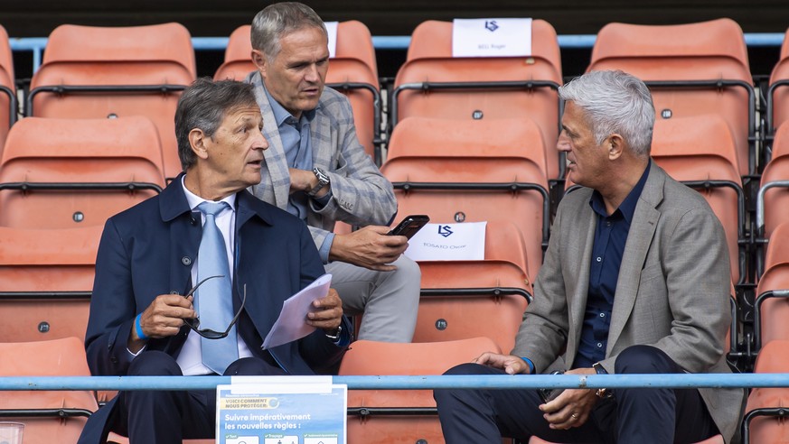 Dominique Blanc, president de l&#039;Association Suisse de Football, (ASF/ SFV), Pierluigi Tami, directeur des equipes nationales, et Vladimir Petkovic, selectionneur de l&#039;equipe suisse de footba ...