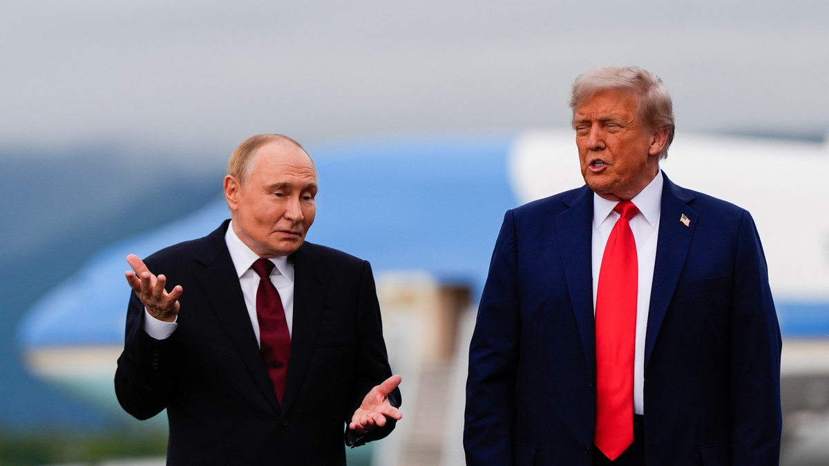 FILE - President Donald Trump and Russia's President Vladimir Putin talk, Aug. 15, 2025, at Joint Base Elmendorf-Richardson, Alaska. (AP Photo/Julia Demaree Nikhinson, File)
Europe Summit Trump