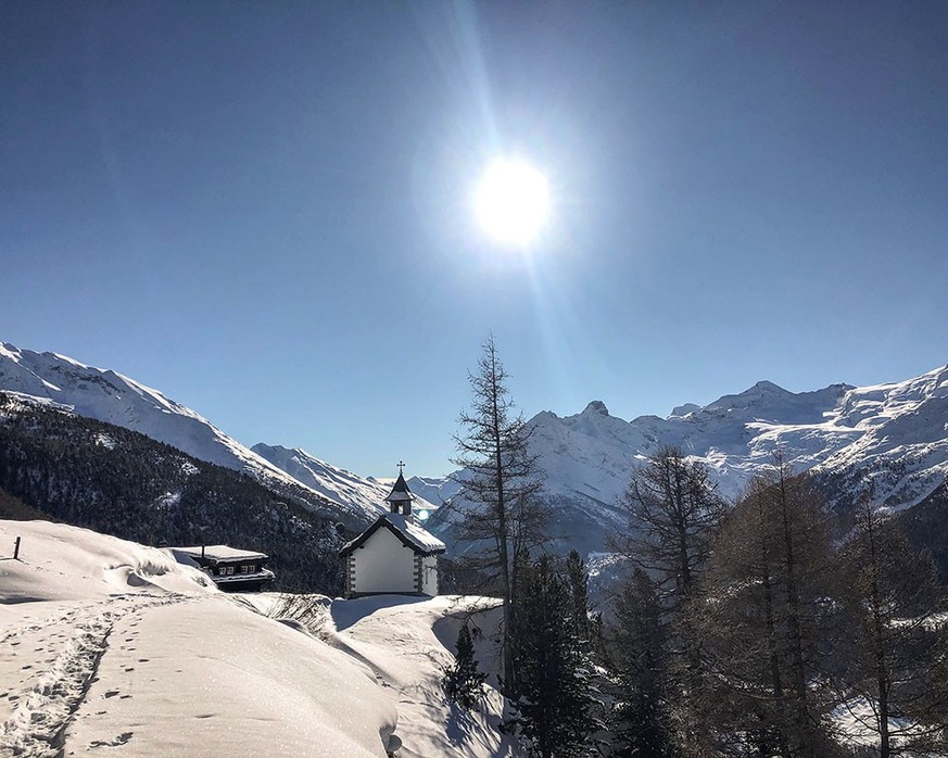 Rauszeit neue Schneeschuhtrails SchweizMobil-Route 375 Saas-Balen Saas-Grund