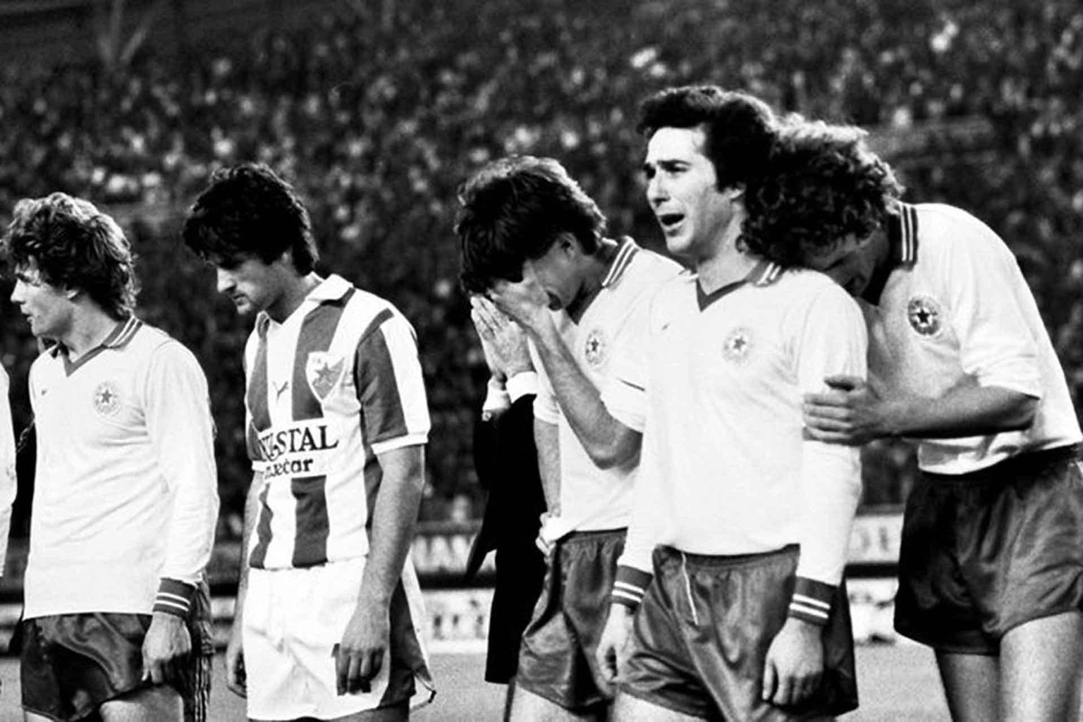 Yugoslav footballers reaction to the announcement that president Josip Broz Tito has died.