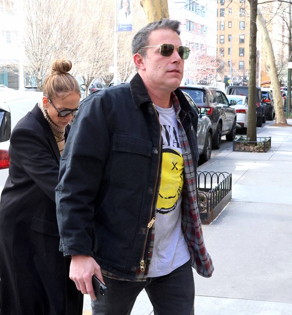 Jennifer Lopez and Ben Affleck out - NYC Hollywood couple Jennifer Lopez and Ben Affleck are house hunting in The Upper East Side in New York, NY, USA on March 30, 2024. Photo by Dylan Travis/ABACAPRE ...