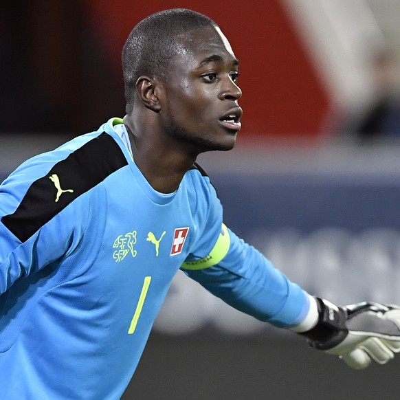 Switzerland&#039;s goalkeeper Yvon Mvogo during the UEFA U21 Euro qualifier soccer match between Switzerland and England at the Stockhorn Arena in Thun, Switzerland, March 26, 2016. (KEYSTONE/Peter Sc ...