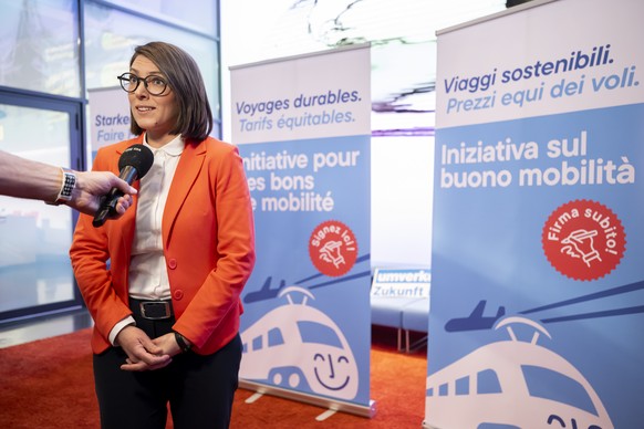 Nationalraetin Franziska Ryser, GP-SG, und Co-Praesidentin umverkehR, im Interview nach einer Medienkonferenz zum Sammelstart des Initiativkomitees der eidgenoessischen Volksinitiative "Fuer eine ...