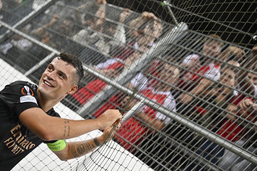 epa10170962 Arsenal&#039;s Granit Xhaka talks to fans after the UEFA Europa League Group A soccer game between Switzerland&#039;s FC Zuerich and England&#039;s Arsenal, at the Kybunpark stadium, in St ...