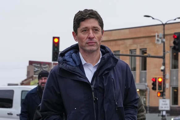 Minneapolis Mayor Jacob Frey is seen Friday, Jan. 16, 2026, in Minneapolis. (AP Photo/Adam Gray)
Immigration Enforcement Minnesota