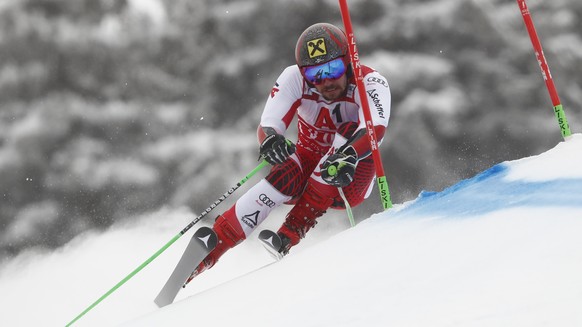 Austria&#039;s Marcel Hirscher speeds down the course during a men&#039;s World Cup giant-slalom, in Bansko, Bulgaria, Sunday, Feb. 24, 2019. (AP Photo/Gabriele Facciotti)