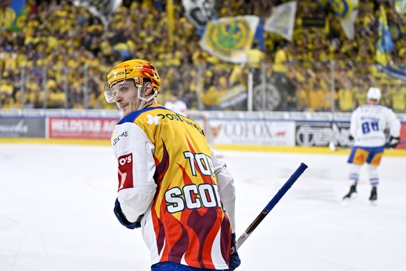 PostFinance Top Scorer Dominik Kubalik (EVZ), beim ersten Eishockey Playoff Viertelfinalspiel im Eishockey Spiel der National League zwischen HC Davos, HCD und EV Zug, EVZ, am Freitag, 20. Maerz 2026, ...