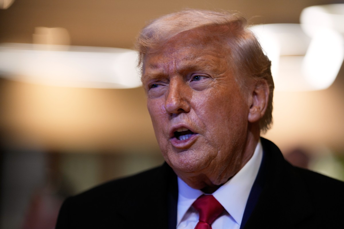 President Donald Trump talks to media after a meeting during the Annual Meeting of the World Economic Forum in Davos, Switzerland, Wednesday, Jan. 21, 2026. (AP Photo/Markus Schreiber)
Switzerland Dav ...