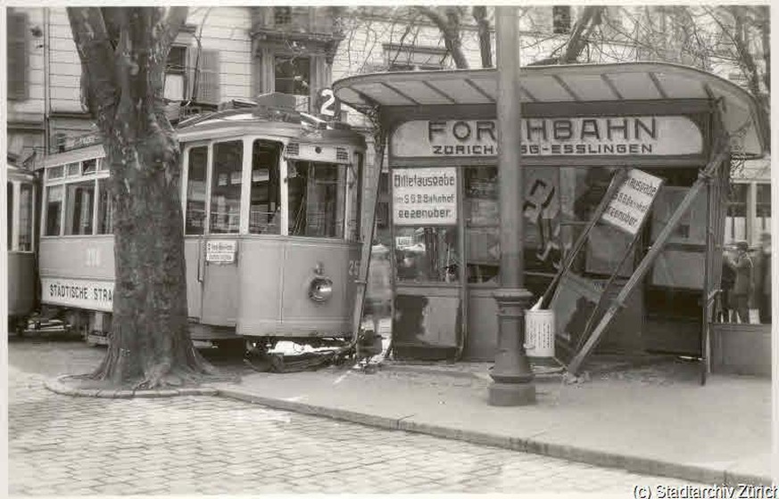 1929: Tramunfall, Bahnhof Stadelhofen