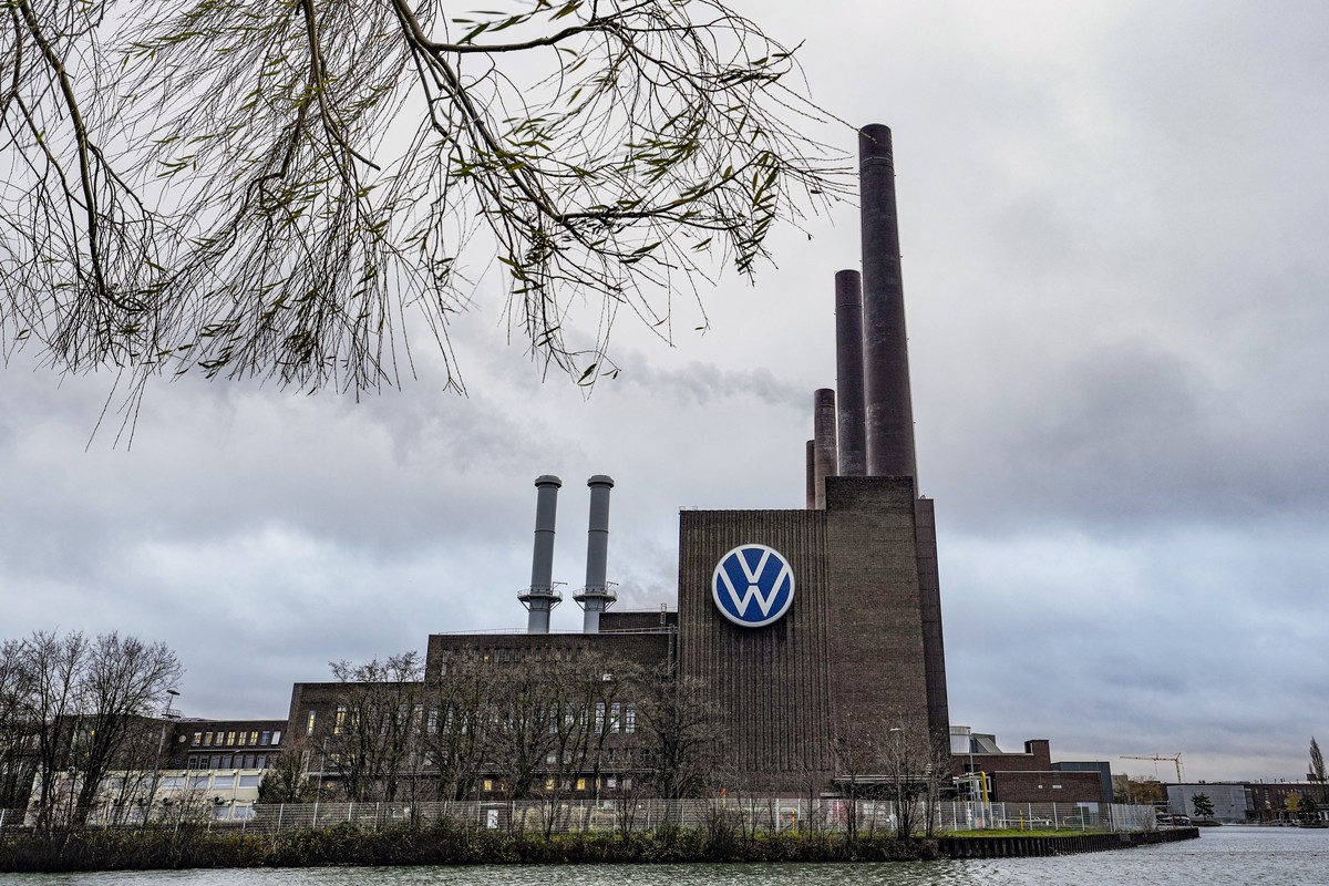 The main Volkswagen factory is pictured during a strike of employees of Germany's largest carmaker VW in Wolfsburg, Germany, Monday, Dec. 9, 2024. (AP Photo/Martin Meissner)