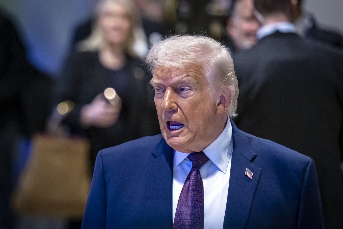 US President Donald Trump leaves the Congress hall after a signing ceremony on his "Board of Peace" charta during the 56th annual meeting of the World Economic Forum, WEF, in Davos, Switzerl ...