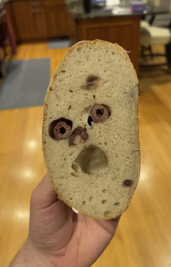 Du ... du siehst es doch auch, oder? Eine neue Folge von: Creepy Pareidolie aka: Dinge mit Gesicht