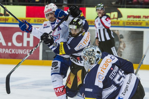 EVZ-Goalie&nbsp;Tobias Stephan legt das Fundament zum Sieg gegen Kloten mit seinem zweiten Saison-Shutout.&nbsp;