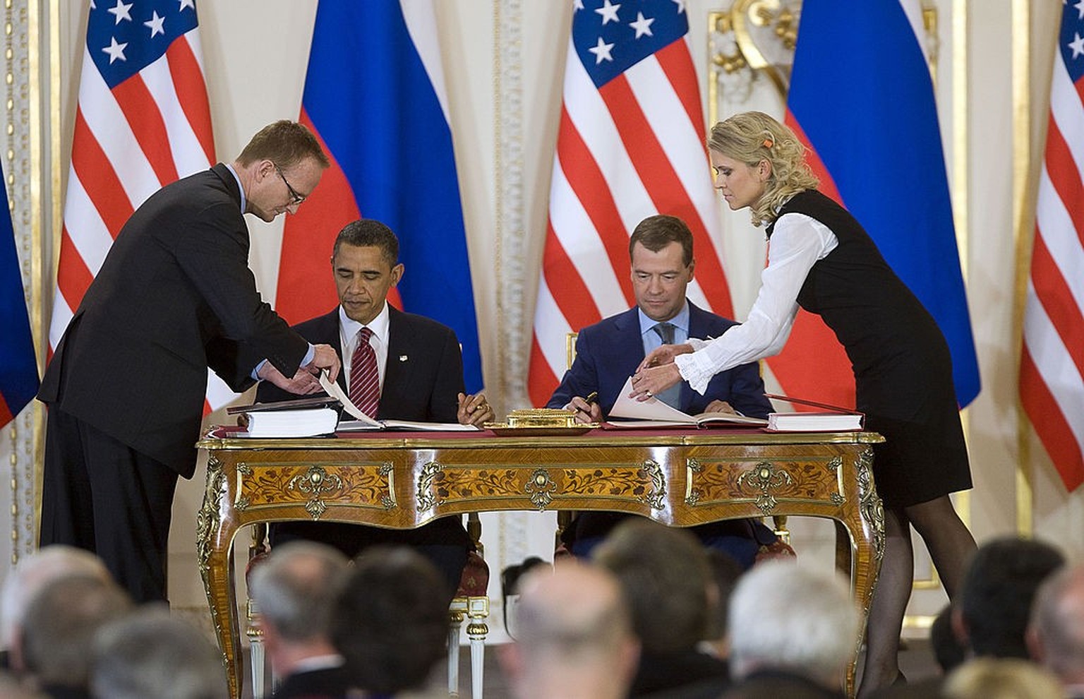 PRAGUE, CZECH REPUBLIC - APRIL 08: U.S. President Barack Obama and Russian President Dmitry Medvedev sign the latest nuclear arms reduction treaty between the two countries, known as "new START&q ...