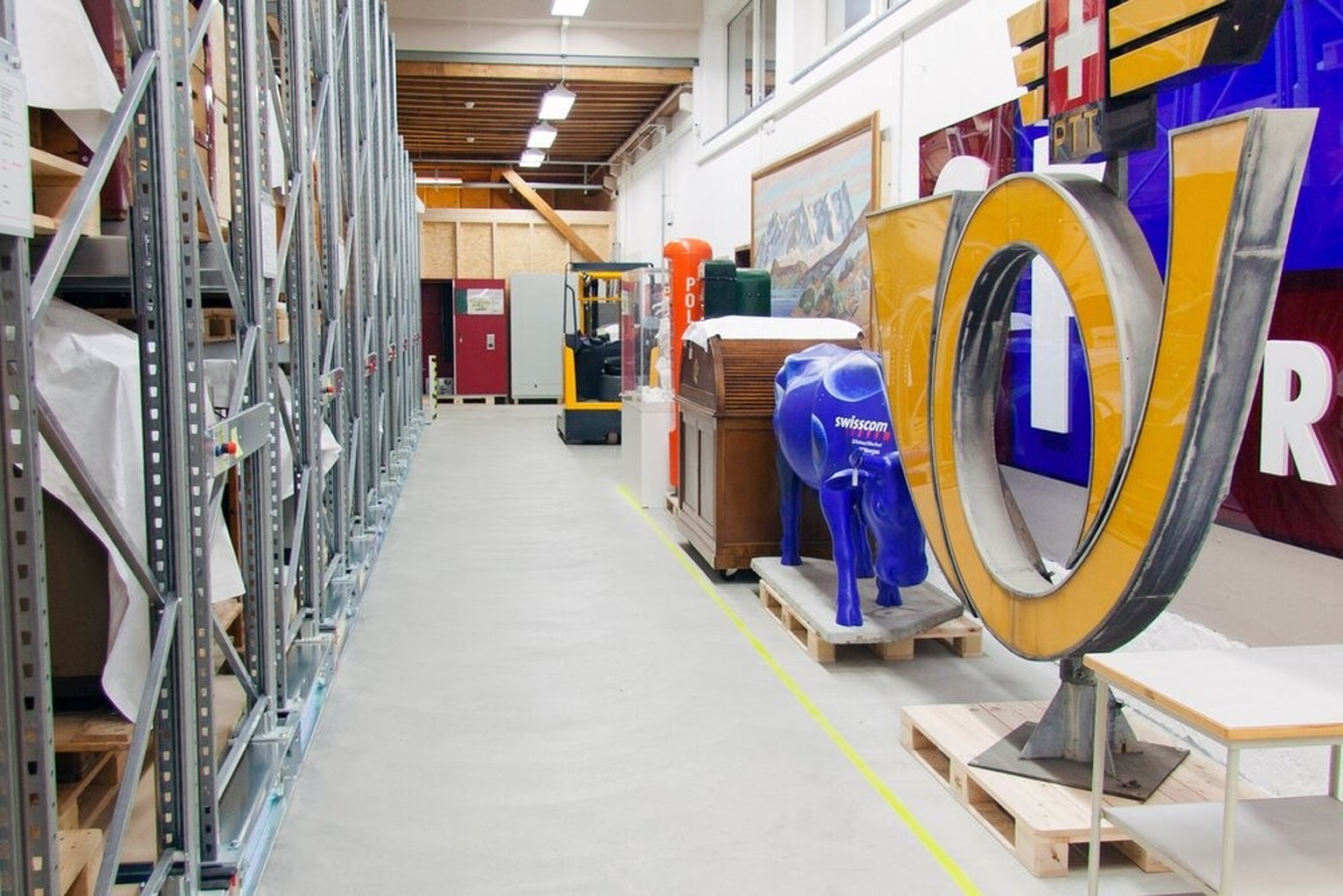Heute befindet sich in den Räumlichkeiten des ehemaligen Kurzwellensenders das Sammlungsdepot des Museums für Kommunikation.