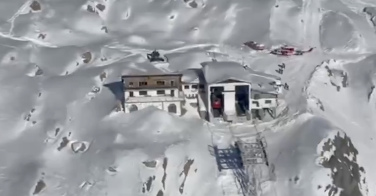 100-Personen-nach-Unfall-an-Seilbahn-in-Macugnaga-evakuiert