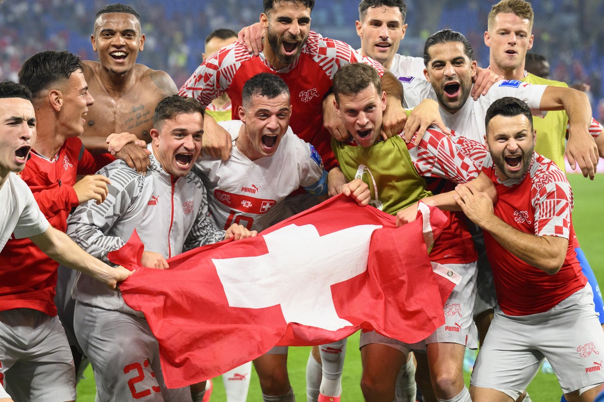 From left, Switzerland's midfielder Ruben Vargas, Switzerland's midfielder Ardon Jashari, Switzerland's defender Manuel Akanji, Switzerland's midfielder Xherdan Shaqiri, Switzerlan ...
