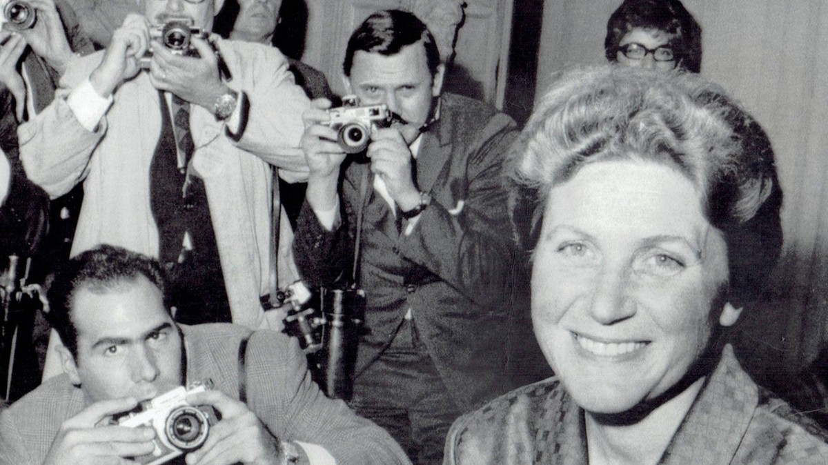 Frau Staehelin: Wie Stalins Tochter in die Schweiz kam